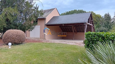 Villa - 245 m² - 8 pièces