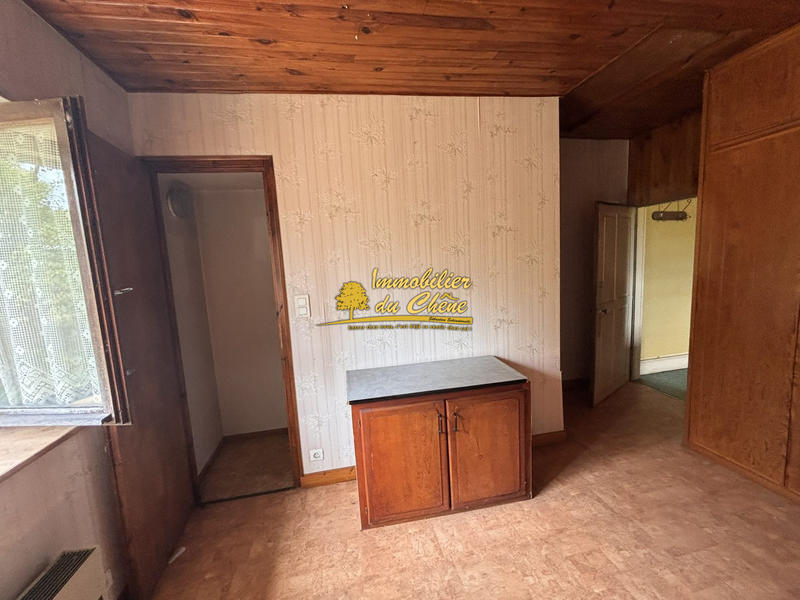 Maison - 219 m² - 8 pièces