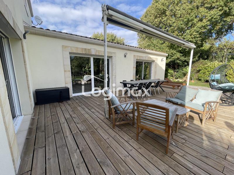 Maison - 200 m² - 5 pièces