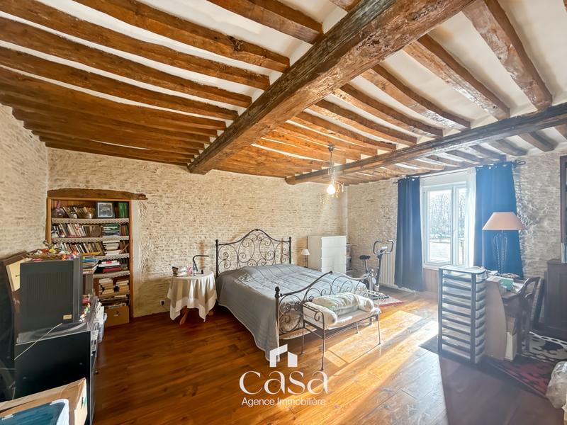 Maison ancienne - 180 m² - 6 pièces