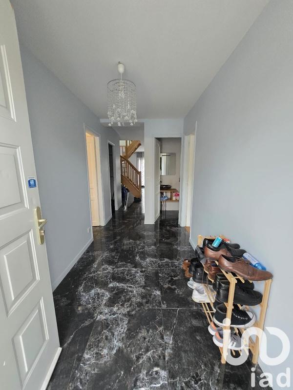 Maison - 97 m² - 5 pièces