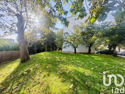 Appartement - 65 m² - 4 pièces