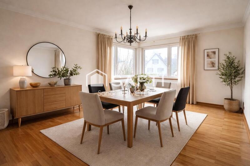 Maison - 250 m² - 7 pièces