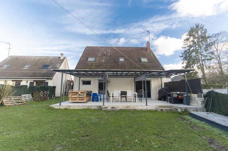 Maison - 120 m² - 5 pièces