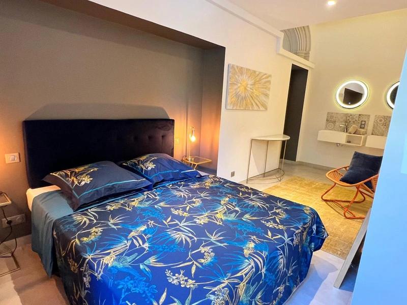 Appartement - 110 m² - 3 pièces