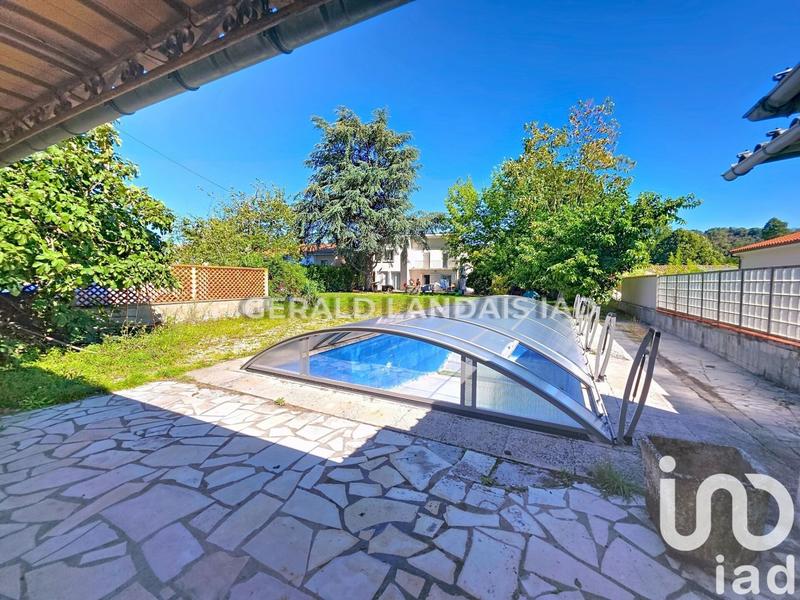 Maison - 190 m² - 6 pièces