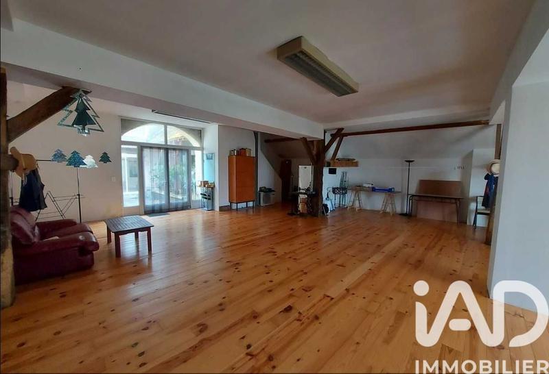 Maison - 170 m² - 7 pièces