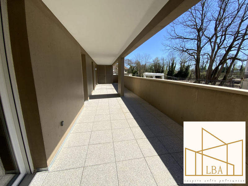 Appartement - 84 m² - 4 pièces