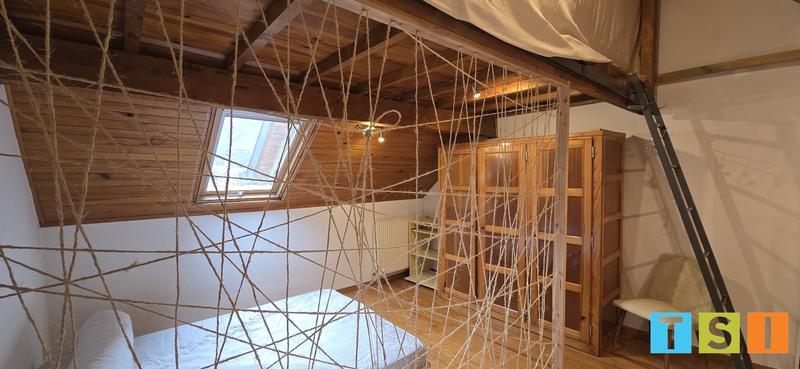 Maison - 195 m² - 7 pièces