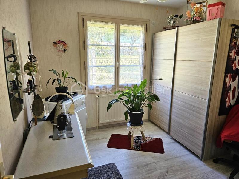 Maison traditionnelle - 162 m² - 7 pièces