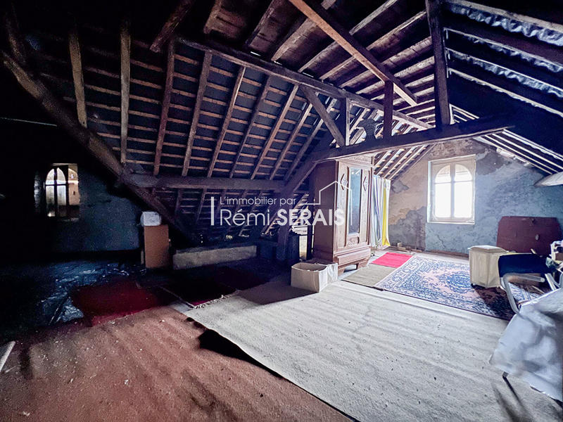 Maison - 187 m² - 7 pièces