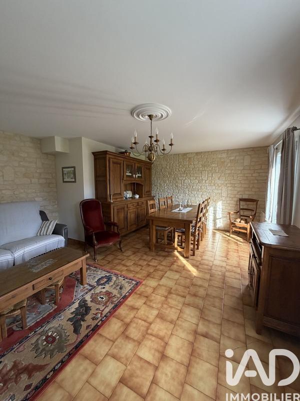 Maison - 90 m² - 5 pièces