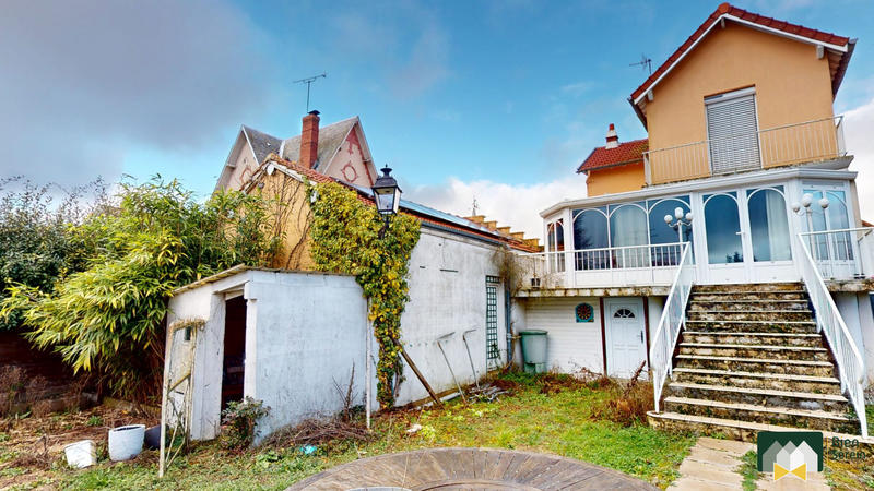 Maison ancienne - 105 m² - 5 pièces