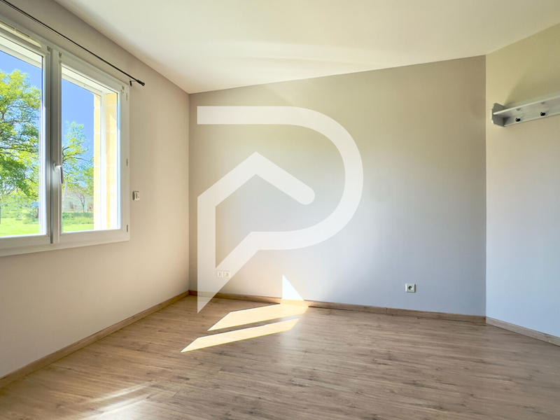 Maison - 156 m² - 6 pièces