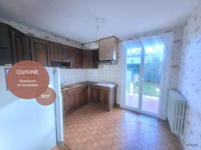 Maison - 80 m² - 5 pièces
