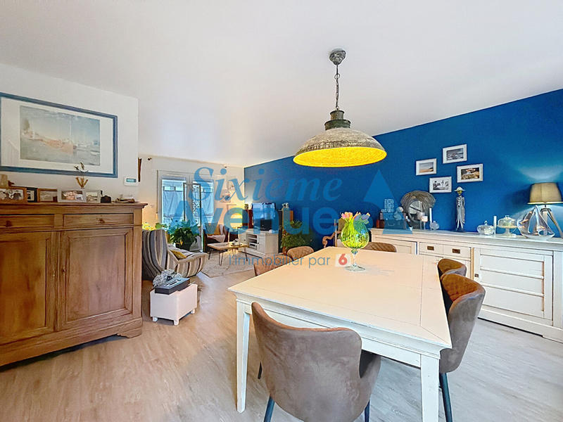 Maison - 90 m² - 4 pièces