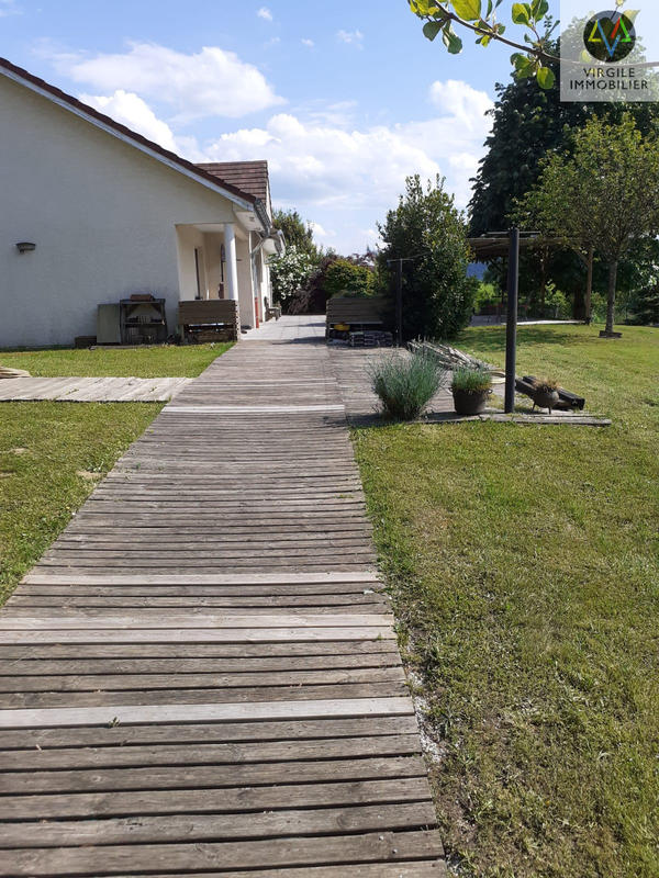 Villa - 149 m² - 6 pièces