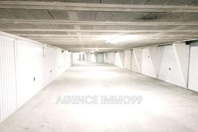 Parking / Garage - 12 m²