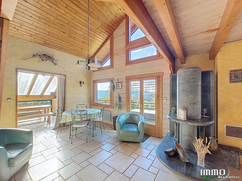 Châlet - 113 m² - 6 pièces