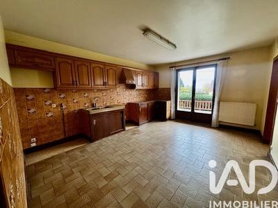 Maison - 205 m² - 8 pièces