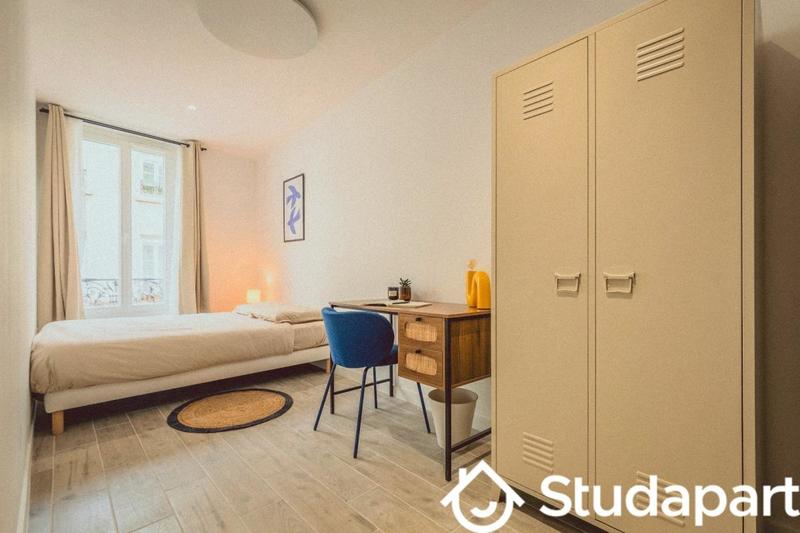 Chambre - 9 m² - 1 pièce