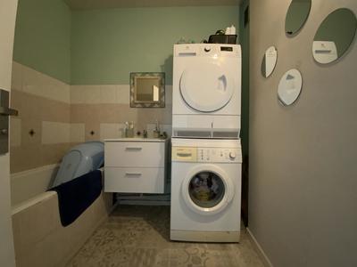 Appartement - 95 m² - 4 pièces