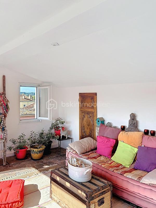 Appartement - 110 m² - 5 pièces