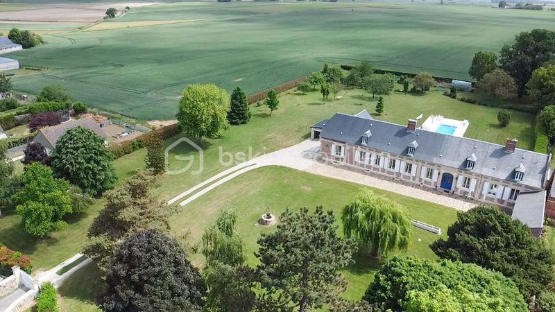 Demeure - 377 m² - 14 pièces