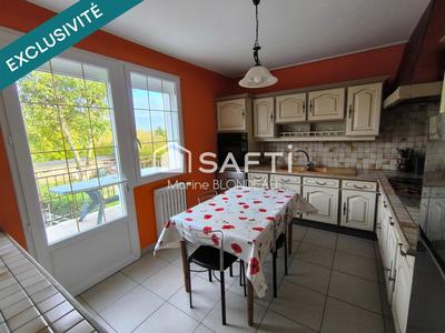 Maison - 96 m² - 4 pièces