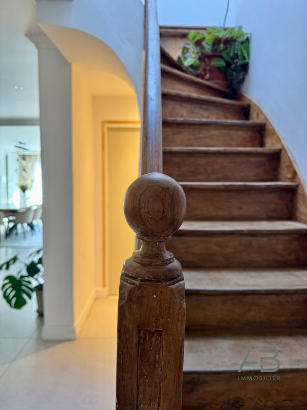 Maison - 130 m² - 6 pièces