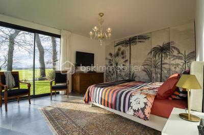 Maison d'architecte - 281 m² - 6 pièces