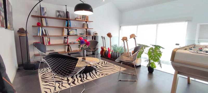 Maison - 206 m² - 6 pièces