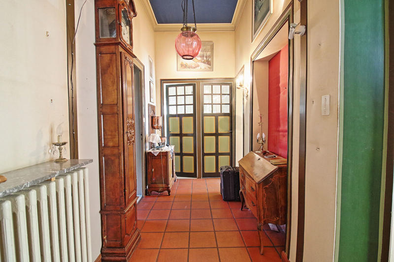 Demeure - 194 m² - 7 pièces