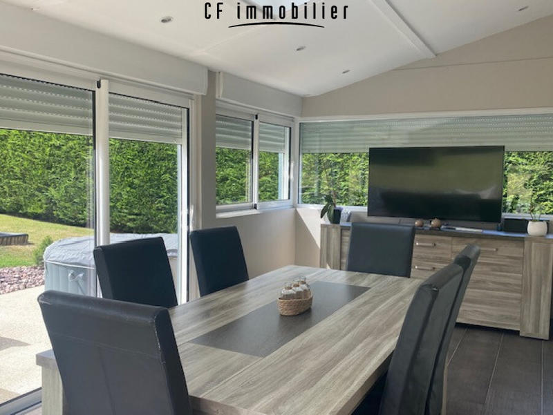 Maison - 101 m² - 5 pièces