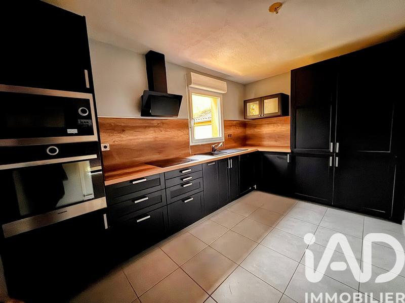 Maison - 83 m² - 4 pièces