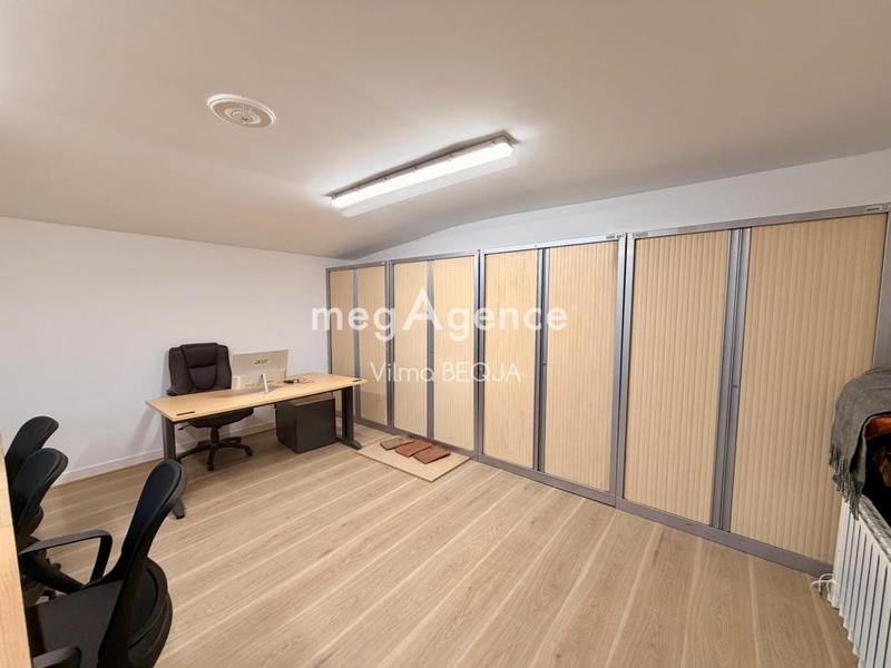 Local commercial - 464 m² - 10 pièces