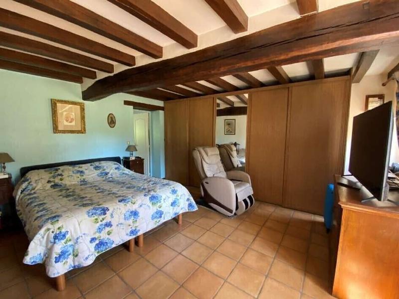 Maison - 303 m² - 10 pièces