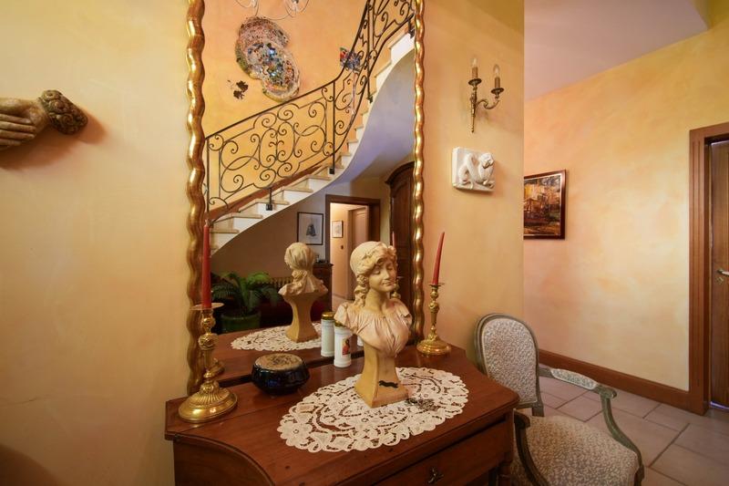 Propriété - 430 m² - 8 pièces