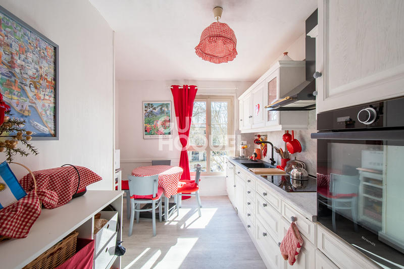 Appartement - 106 m² - 5 pièces