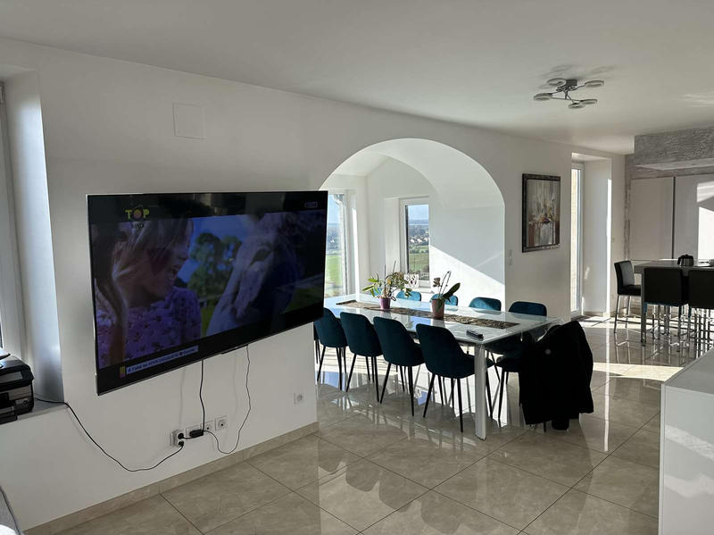 Propriété - 270 m² - 7 pièces