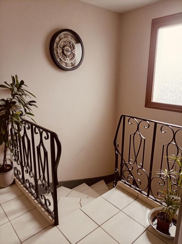 Maison - 152 m² - 10 pièces