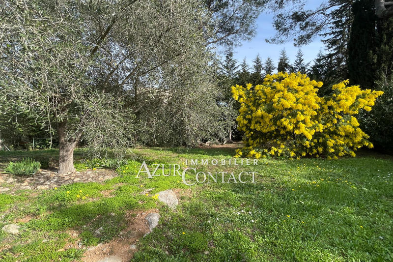 Villa - 224 m² - 8 pièces