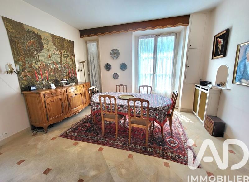 Maison - 170 m² - 6 pièces