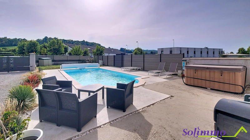 Maison - 125 m² - 5 pièces