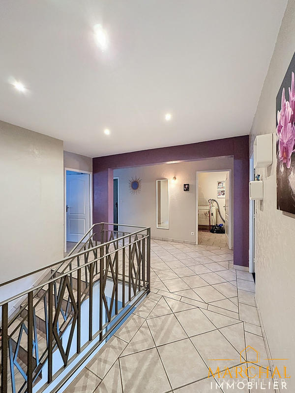 Maison - 175 m² - 7 pièces