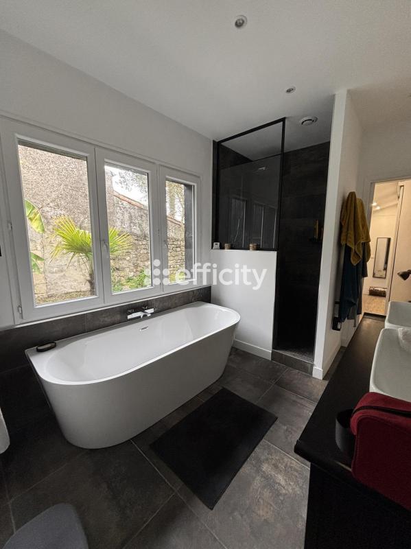 Maison - 128 m² - 4 pièces