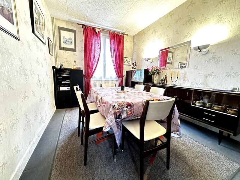 Maison - 83 m² - 5 pièces