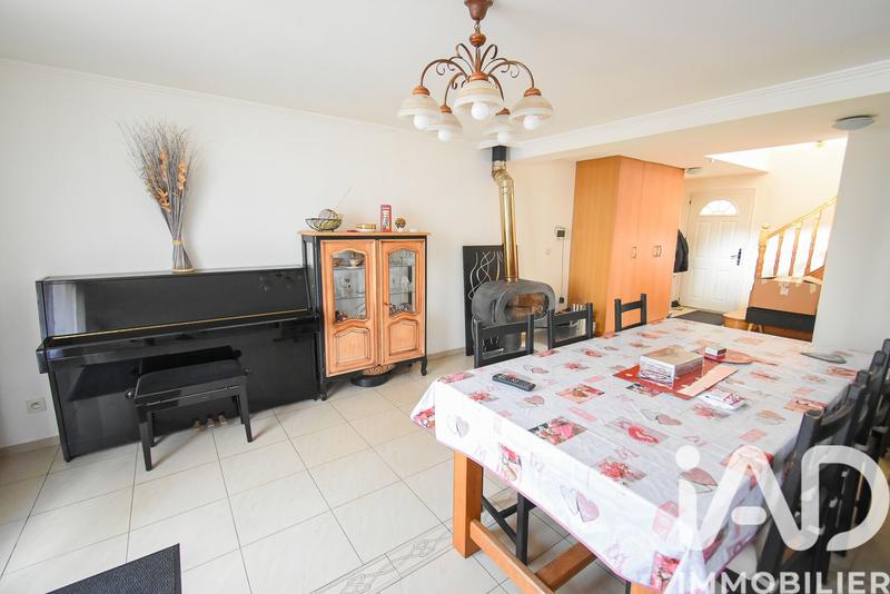 Maison - 126 m² - 8 pièces