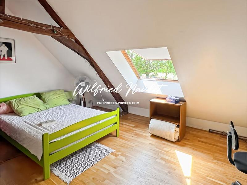 Maison - 157 m² - 7 pièces