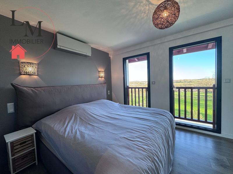 Villa - 170 m² - 5 pièces